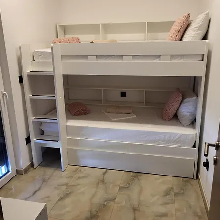 Villamia Heated Pool - Jacuzzi-10 Persons-boat Tours - Luxury Appartamento